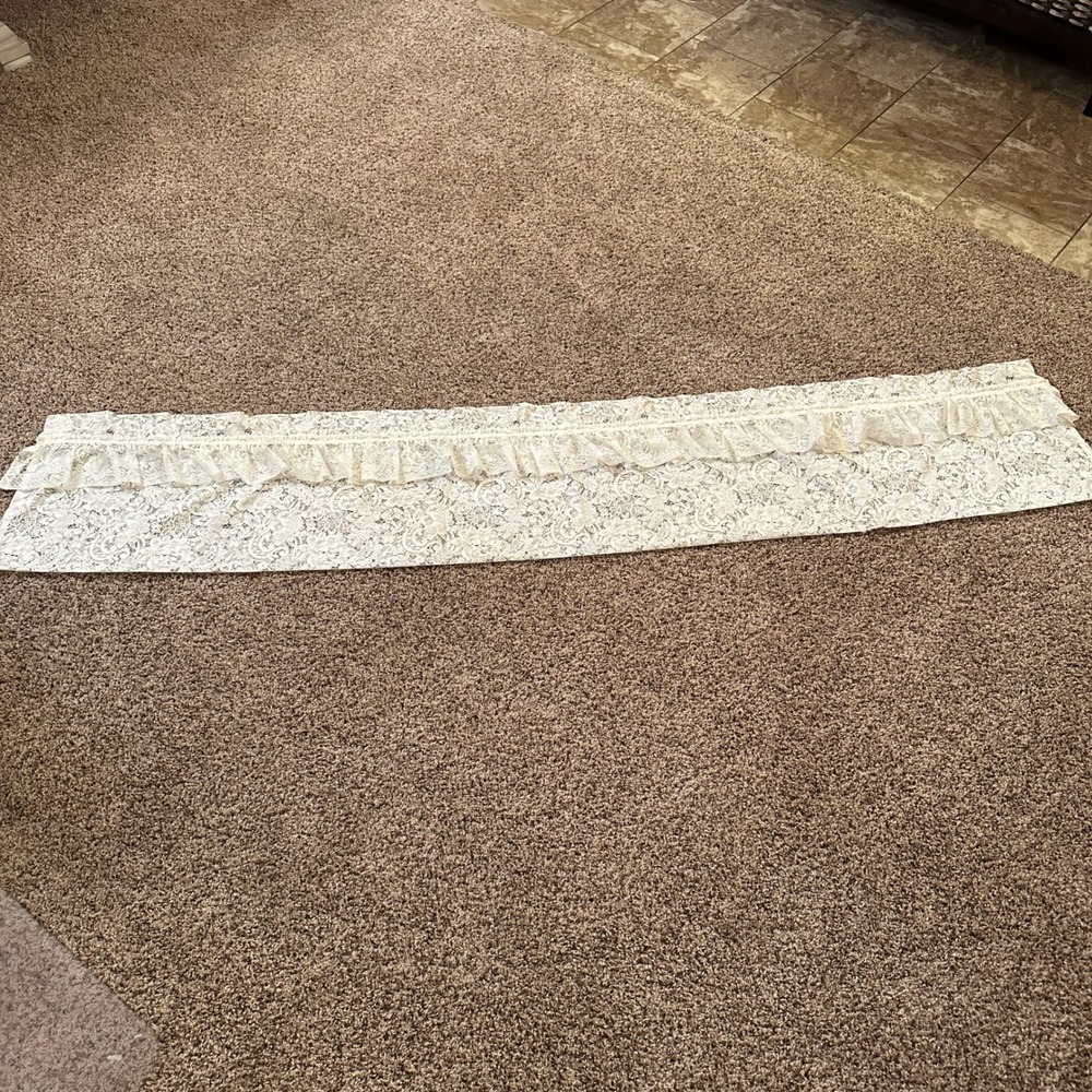 JCPenney Home Ivory‎ Floral Lace Ruffled Window Valance Panel 88x16" USA Made